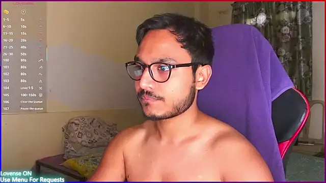 הופעת וובקאם של fuckkboy101