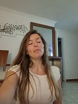 Chat XXX en directo de karina_warthon
