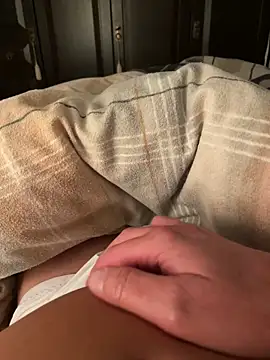 gamdschie49 Show in webcam