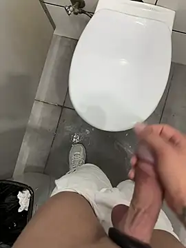 Turkishleo webcam show