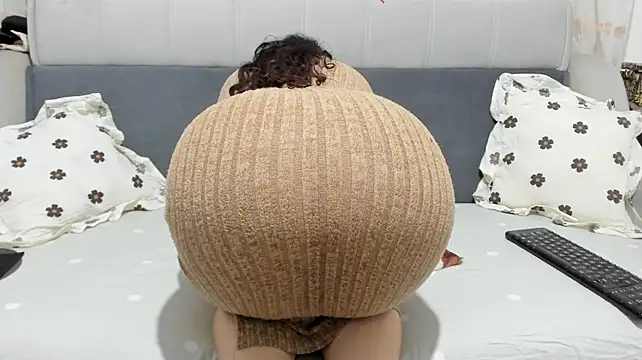 Chat XXX en directo de BrendaWildd