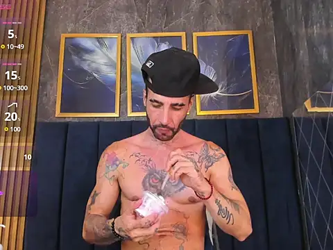 Lancelot_Benwick Show in webcam