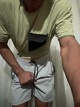 Yanlizkurt09 웹캠 쇼