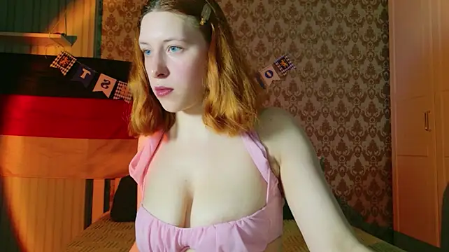 Mikka_Blush's Webcam Show