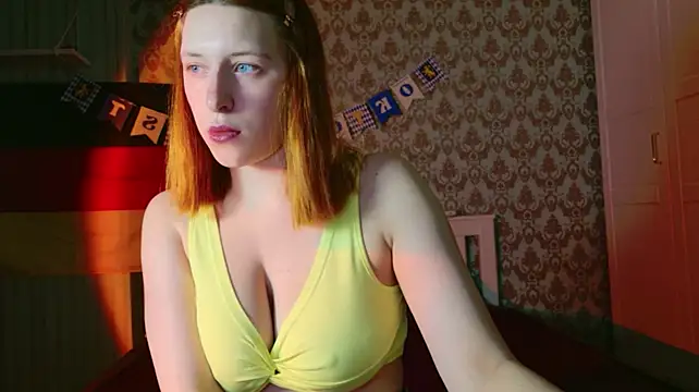 Mikka_Blush webcam show