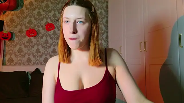 Mikka_Blush Webcam-Show