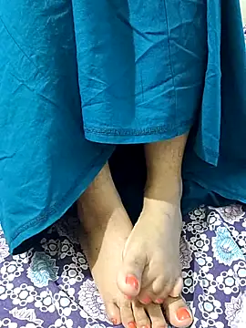 mallupriyapriya Webcamshow