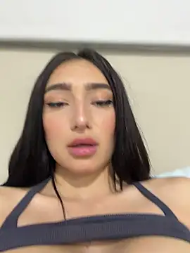 Chat +18 de Maddy_Jones ao vivo