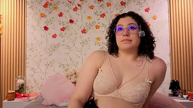 Chatroom XXX en direct de Charlotte__Miller