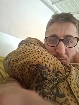 عرض كام MattedOdobenus