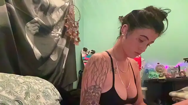 Show modela itsjennataylor na web-kameri