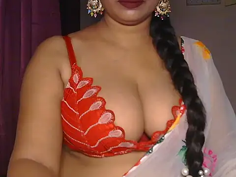 Chat XXX en directo de Siyaa-ji