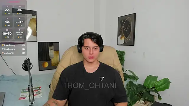 Thom_Ohtani Show in webcam