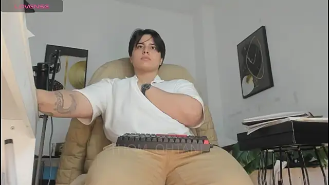 Thom_Ohtani's Webcam Show