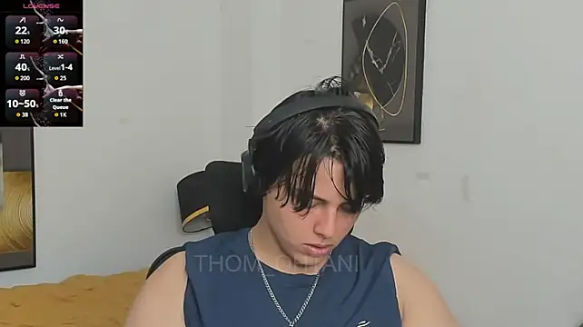 Thom_Ohtani Pertunjukan Webcam
