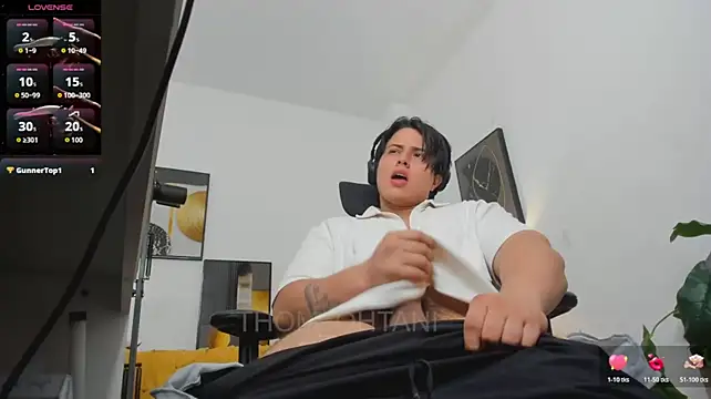 Thom_Ohtani Webcamshow