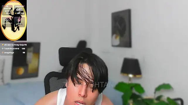 Pokazy przed kamerką – Thom_Ohtani