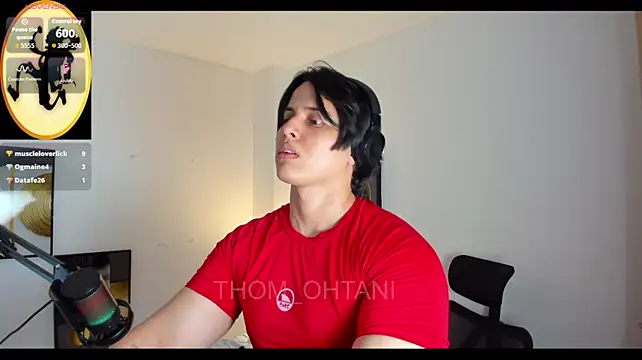 Thom_Ohtani Webcamshow