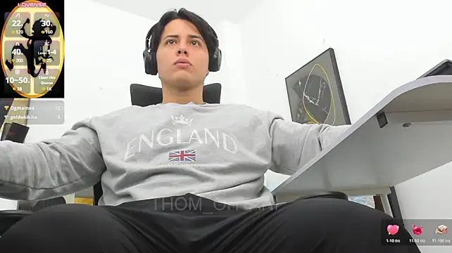 Thom_Ohtani Pertunjukan Webcam