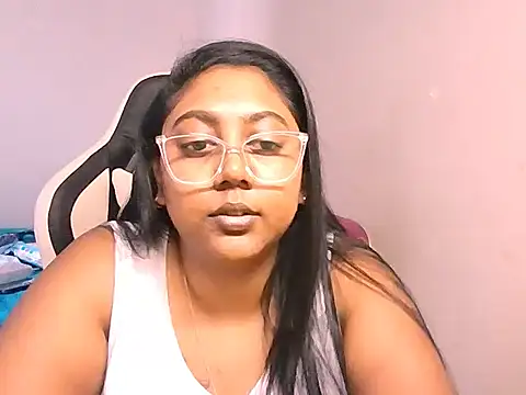 Indian_Ruby99's Live XXX Chat