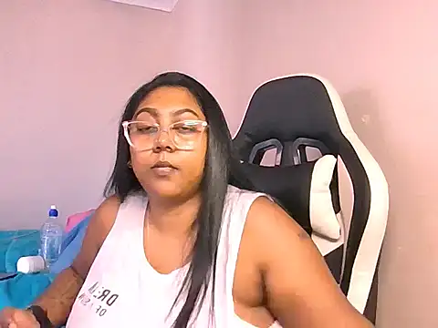 Indian_Ruby99's Live XXX Chat