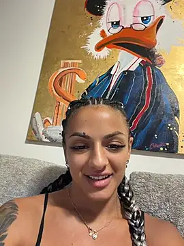 Chat XXX en directo de Sinnmara