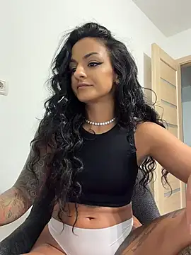 Sinnmara's Live XXX Chat