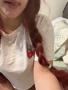 Maya_mimi's Webcam Show
