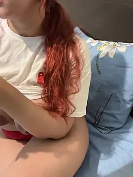 Maya_mimi Show in webcam