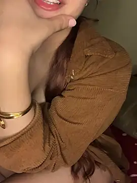 Maya_mimi live XXX chat