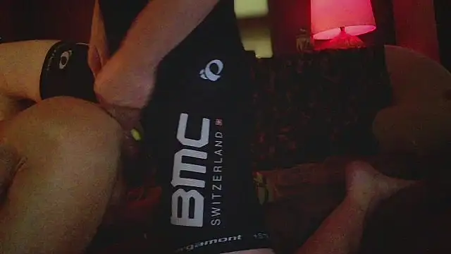 הופעת וובקאם של FistFullofBalls