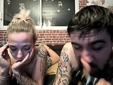 thefrenchkiss25 网络视讯表演