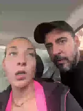 Webkamerová show thefrenchkiss25