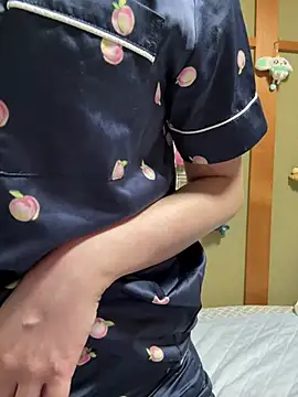 ramune_2525's Live XXX Chat
