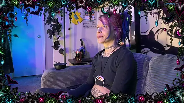 Toxlyn Pertunjukan Webcam