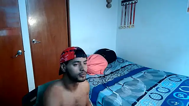 HOTLATINO2025 Pertunjukan Webcam