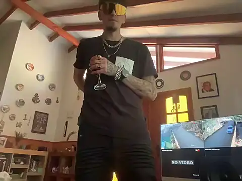 badboy366: απευθείας συνομιλία ΧΧΧ