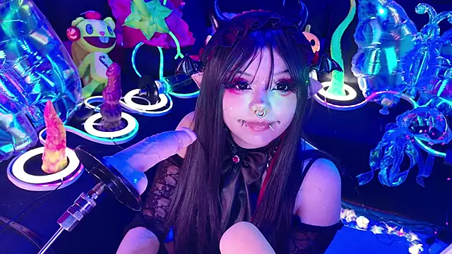 LaytonBox's Webcam Show