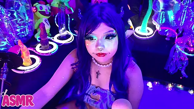 LaytonBox's Webcam Show