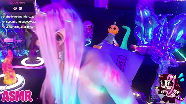 LaytonBox's Webcam Show