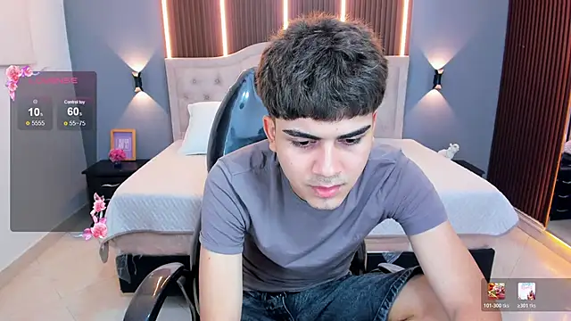 Živý XXX chat Tommy18__