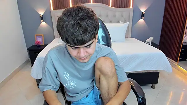 Tommy18__ Webcam Show