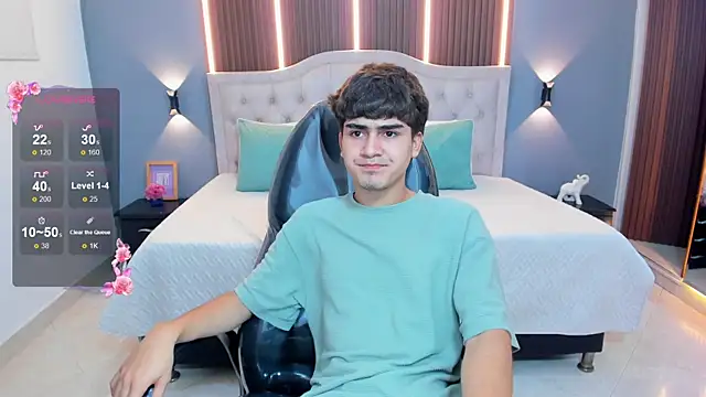Tommy18__'s Live XXX Chat