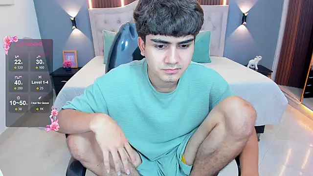 Tommy18__ XXX чат на живо