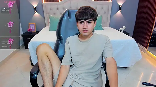 Tommy18__ Live XXX-chat