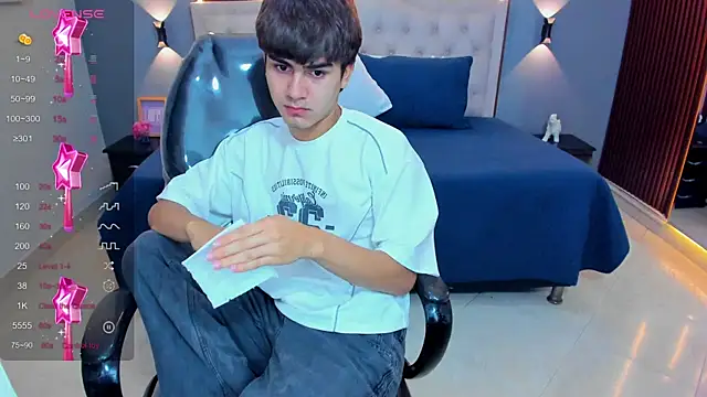 Tommy18__ Live XXX-Chat