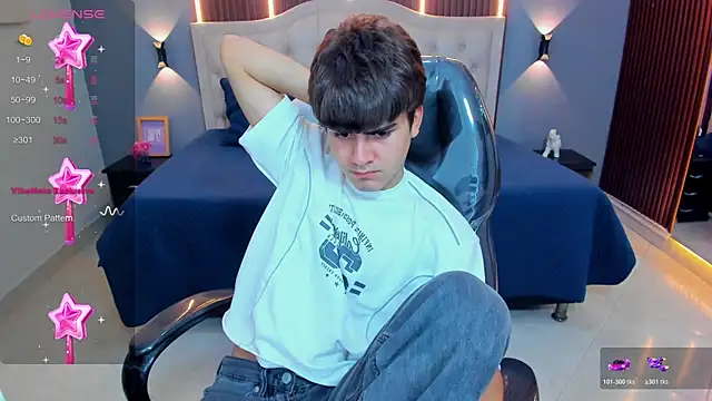 Chatroom XXX en direct de Tommy18__
