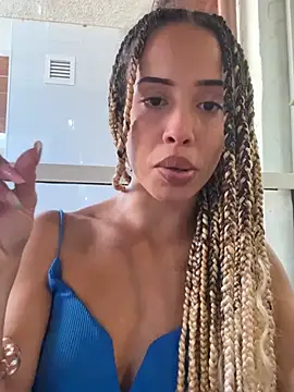 Chat +18 de __KAMI_Off_ ao vivo