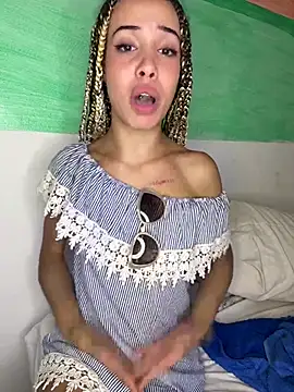 __KAMI_Off_ Webcam show