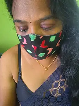 Chat XXX en directo de kanikasree